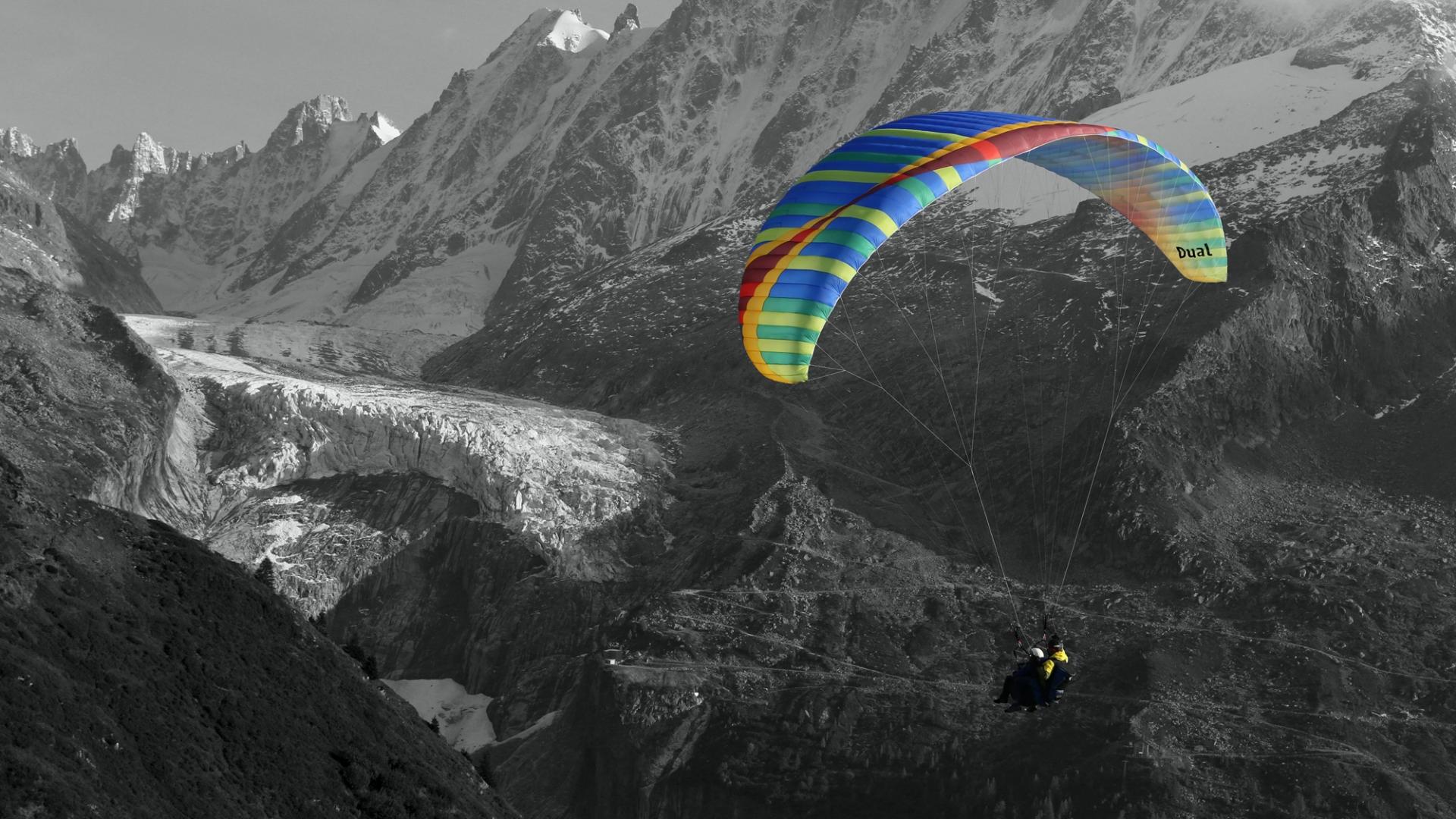 Extra long paragliding flight